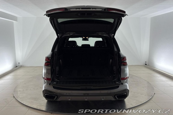 BMW X5 xDrive40i 2025