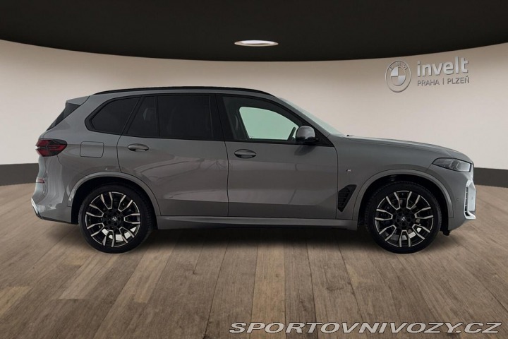 BMW X5 xDrive40i 2025