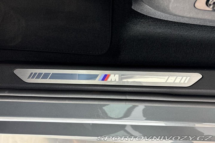 BMW X5 xDrive40i 2025