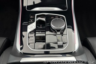 BMW X5 xDrive40i 2025