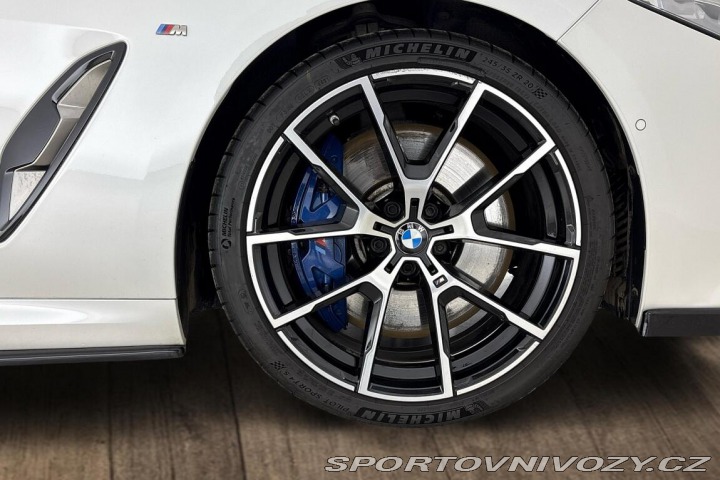 BMW 8 M850i xDrive 2020