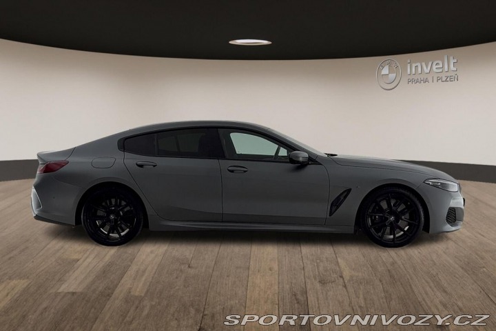 BMW 8 M850i xDrive 2021