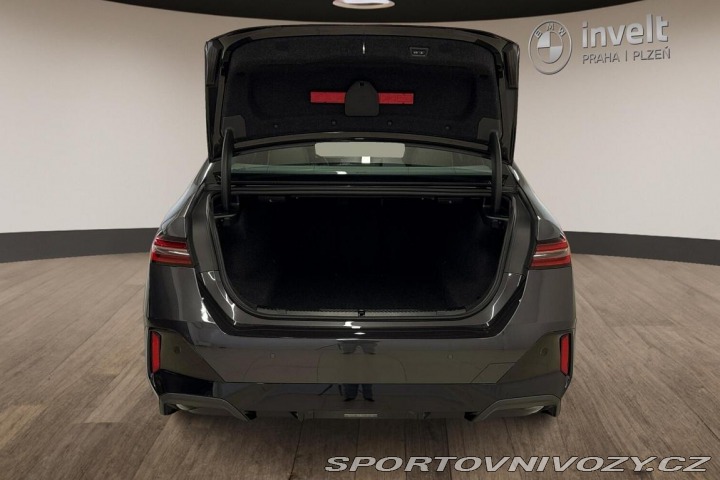 BMW 5 540d xDrive Sedan 2024