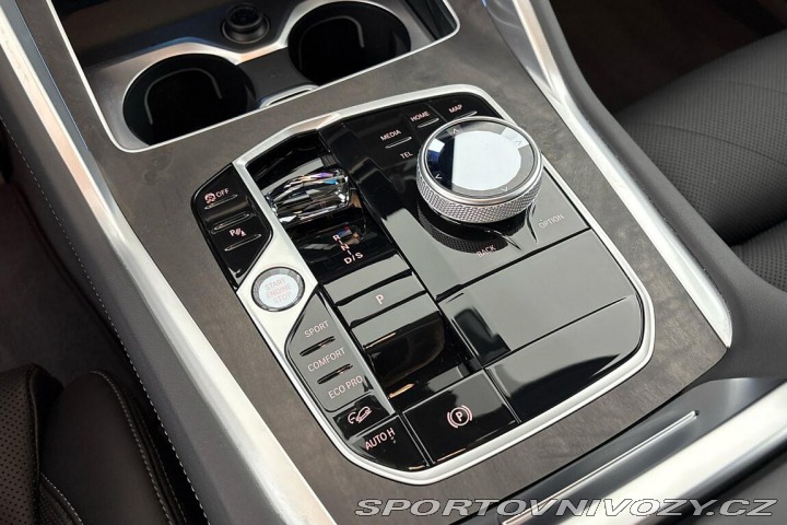 BMW X6 xDrive40d 2025