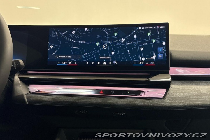 BMW i5 xDrive40 Touring 2025