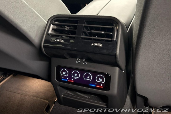 BMW i5 xDrive40 Touring 2025