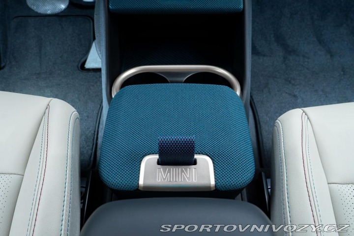 Mini Countryman 2024) 2024