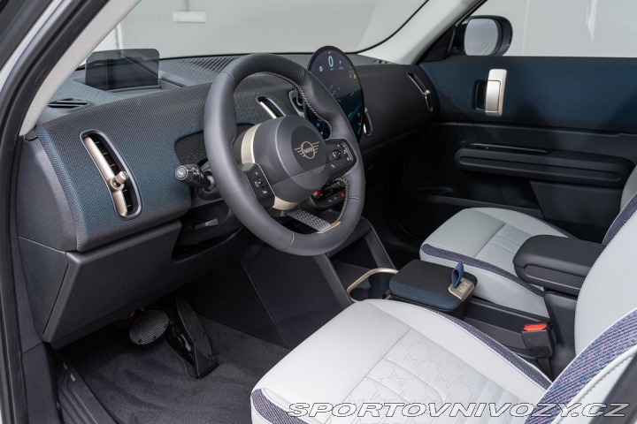 Mini Countryman 2024) 2024