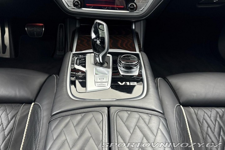 BMW 7 M760Li xDrive 2020