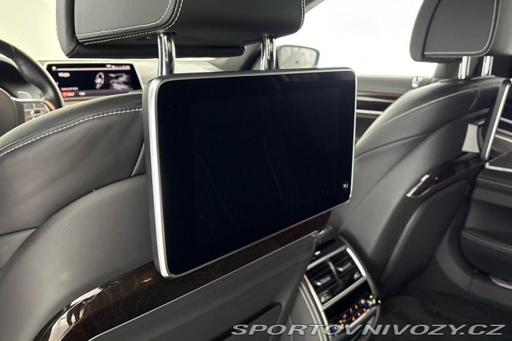 BMW 7 M760Li xDrive 2020