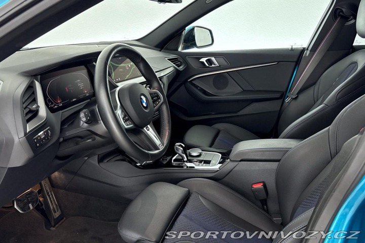 BMW 2 218i 2024