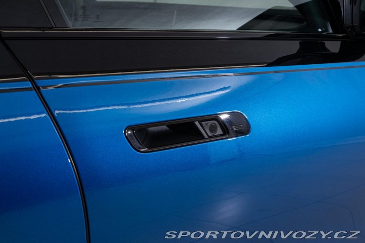 BMW i7 M70 xDrive 2024