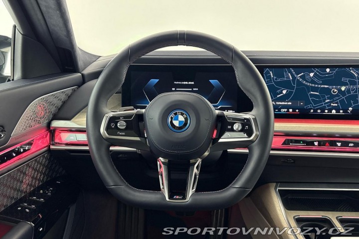 BMW i7 M70 xDrive 2024