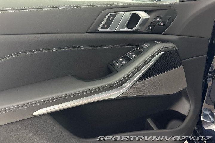 BMW X5 xDrive40d 2025