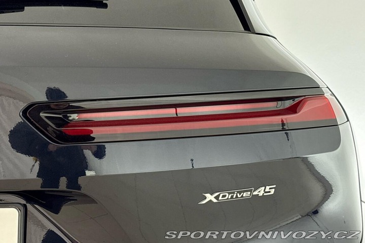 BMW iX xDrive45 2025