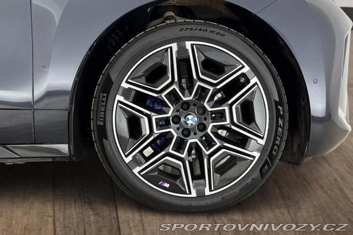 BMW iX xDrive45 2025