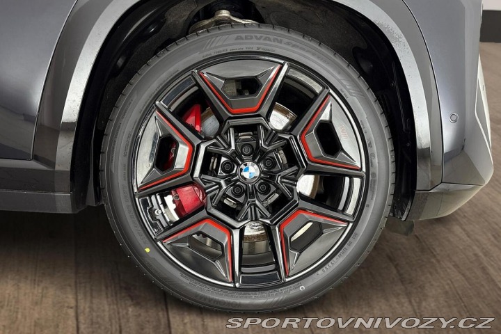 BMW XM Label Red 2024