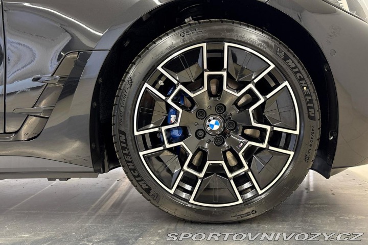 BMW i4 xDrive40 2025