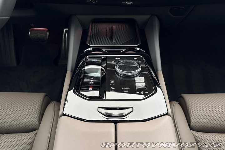 BMW i5 xDrive40 2026