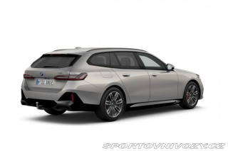 BMW i5 xDrive40 Touring 2026