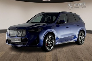 BMW iX1 xDrive30