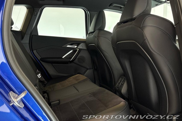 BMW iX1 xDrive30 2025