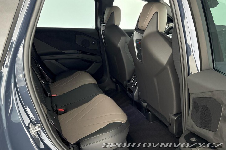 BMW iX3 50 xDrive 2026