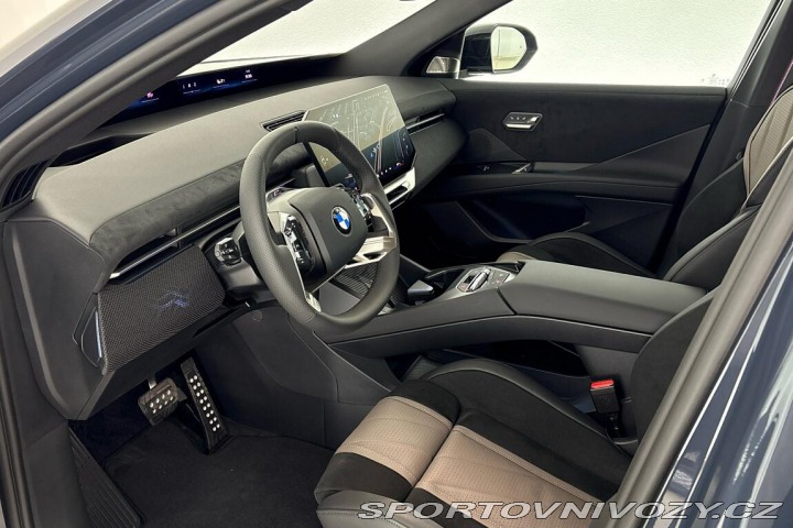 BMW iX3 50 xDrive 2026