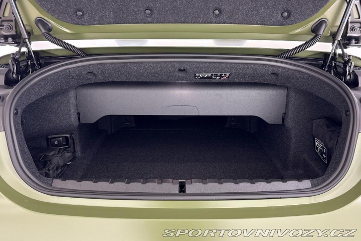 BMW M4 Competition M xDrive 2025