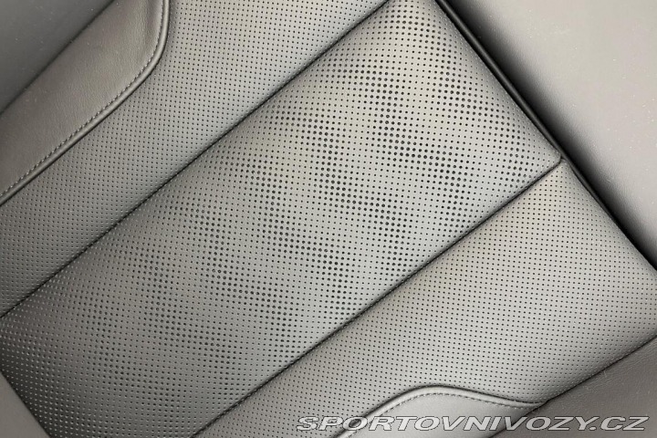 BMW M4 Competition M xDrive 2025