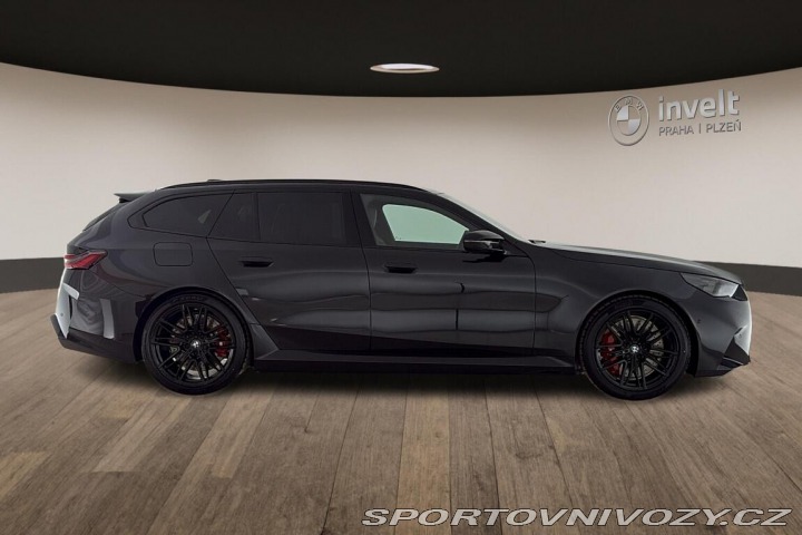 BMW M5 Touring 2026