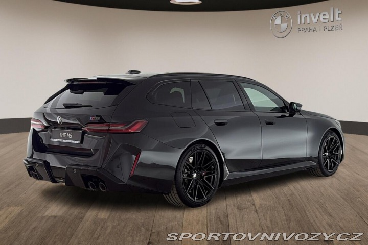 BMW M5 Touring 2026