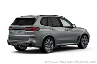 BMW X5 xDrive40i 2025