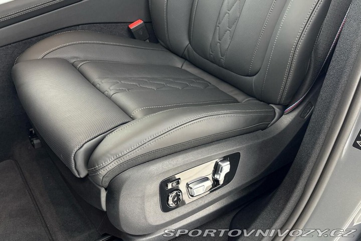 BMW X6 xDrive40d 2025