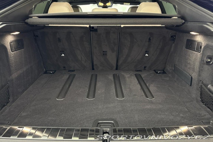 BMW X6 xDrive40d 2025