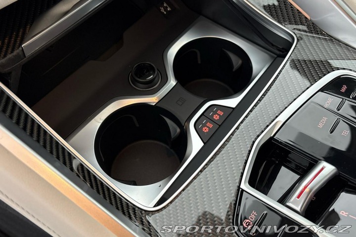 BMW X6 xDrive40d 2025