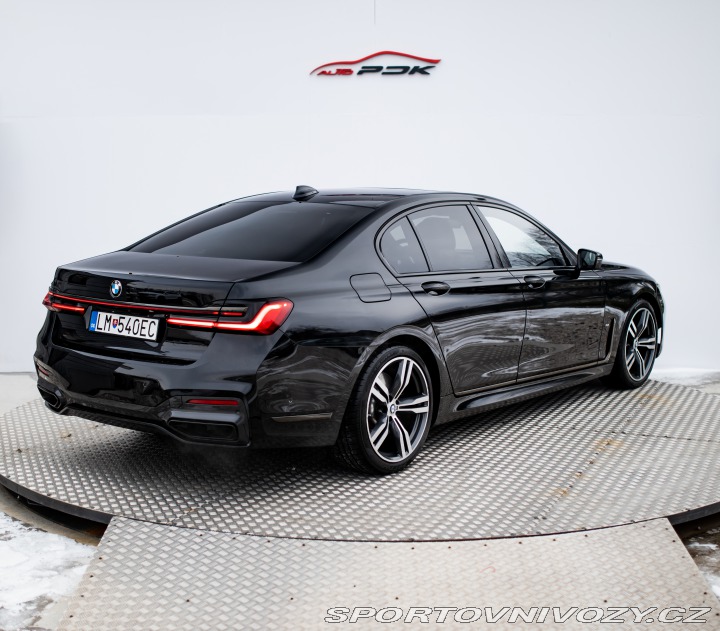 BMW 7 750xi 2022