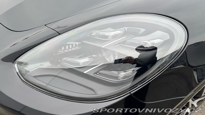 Porsche Panamera 4S 2022