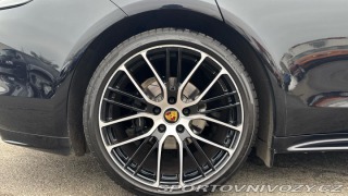 Porsche Panamera 4S 2022