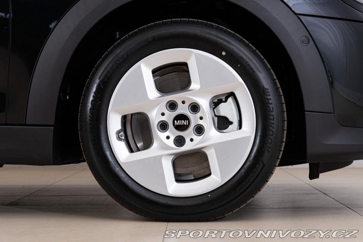 Mini Cooper C 5 doors 2025