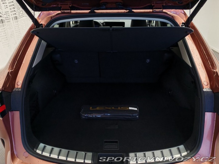 Lexus Ostatní modely NX 450h plus 450h+ Plug-in Hybrid PRES 2024