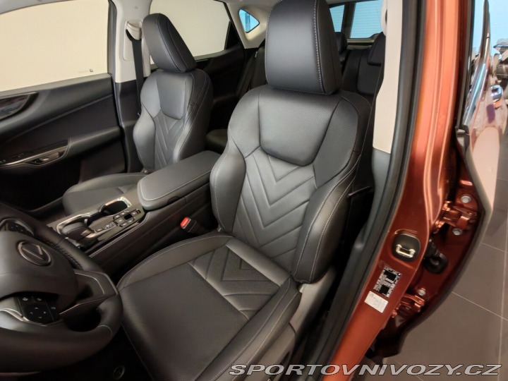 Lexus Ostatní modely NX 450h plus 450h+ Plug-in Hybrid PRES 2025
