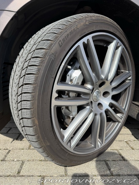 Maserati Quattroporte 2013