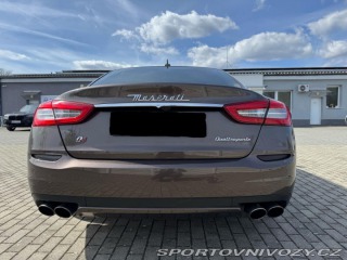 Maserati Quattroporte  2013