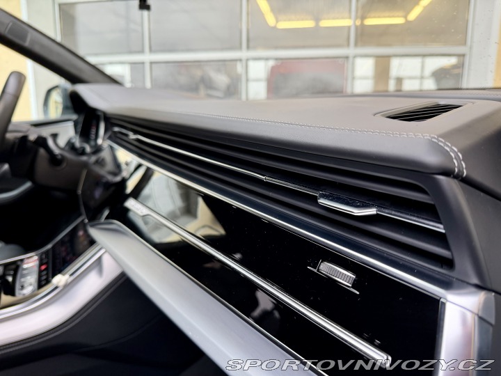Audi SQ8 V8 4.0 TDI NOČNÍ VIDĚNÍ 2020
