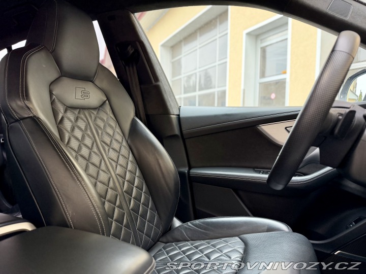 Audi SQ8 V8 4.0 TDI NOČNÍ VIDĚNÍ 2020