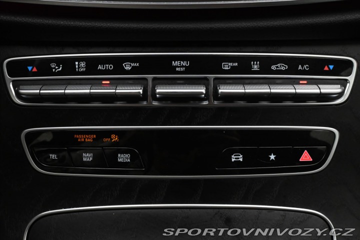 Mercedes-Benz E 2,0 300de 225 kW AMG Line 2021