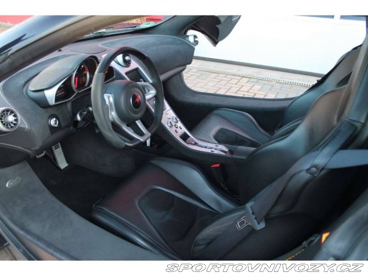 McLaren 12C MP4-12C 2012