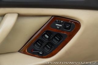 Honda Ostatní modely LEGEND Coupé 1992