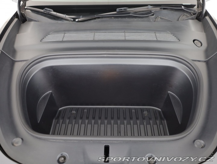 Tesla Model Y RWD LFP 60kWh 2023